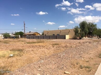 lot photo 2744