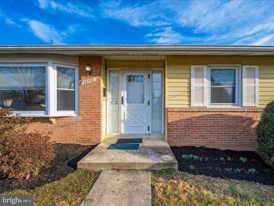 13518 Keating St, Rockville, MD 20853 - photo 2