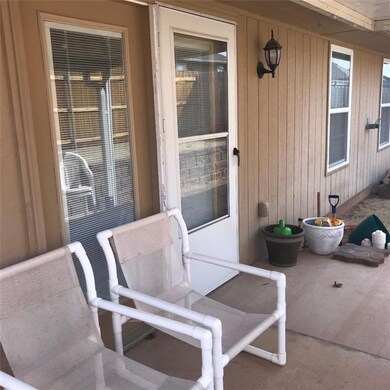 STORM DOOR FRONT AND BACK ENTRANCE