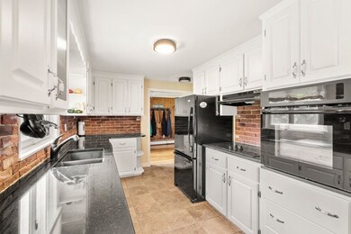 51 Tyler St, Methuen, MA 01844 - photo 2