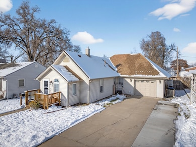 3126 4th Ave, Council Bluffs, IA 51501 - photo 3