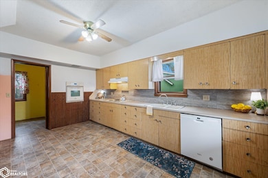 1110 Street F16, Defiance, IA 51527 - photo 7