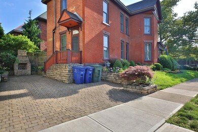 Paver Patio/Parking