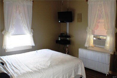 1210 Blue Valley Dr, Pen Argyl, PA 18072 - photo 7