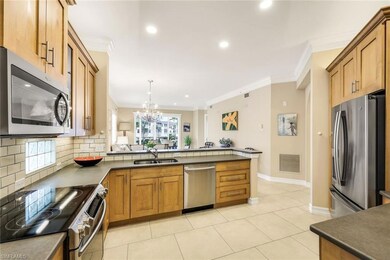 805 Bentwater Cir unit 101, Naples, FL 34108 - photo 7