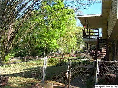COVERED DECK & PATIO
