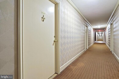 River Place South unit 1035, Arlington, VA 22209 - photo 2