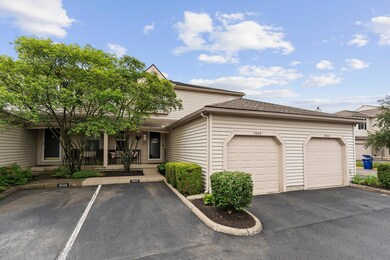 2545 Hyacinth Ln