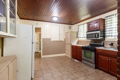 1003 E Lafayette St, Quitman, GA 31643 - photo 4