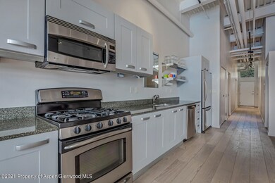 07_231_Robinson_Street_308007_mls