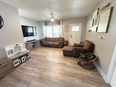 70 W Park Dr, Shelby, OH 44875 - photo 6