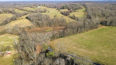 2535 Toler Ct, Woodlawn, TN 37191 - photo 2