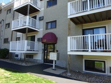 37 Hosmer St unit 10, Marlborough, MA 01752 - photo 3