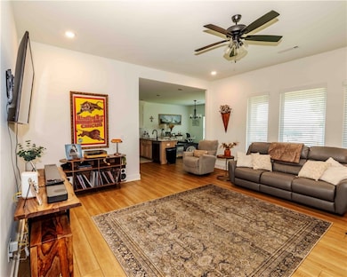 951 E Buchanan St, Prairie Grove, AR 72753 - photo 7