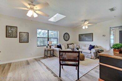 5820 Cedar Oaks Dr, Jacksonville, FL 32210 - photo 6