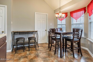 5661 Lancaster Dr-Eat in Kitchen