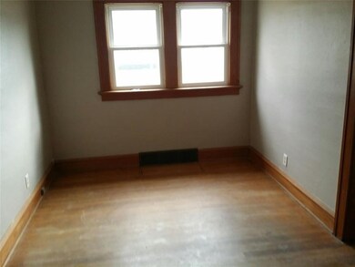 925 19th Ave SW, Cedar Rapids, IA 52404 - photo 7