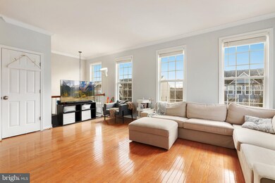 15653 William Bayliss Ct, Woodbridge, VA 22191 - photo 5