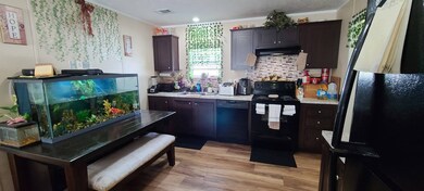 12130 S US Highway 41 unit 186, Gibsonton, FL 33534 - photo 6