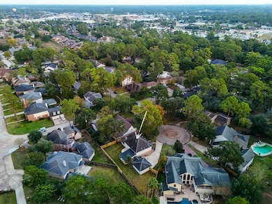 8006 Vickridge Ln, Spring, TX 77379 - photo 2