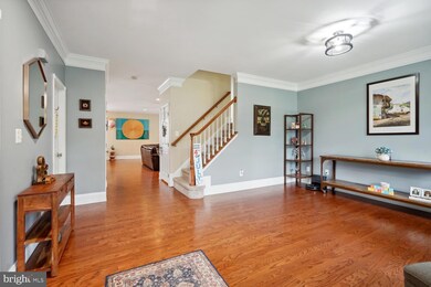 42538 Neighborly Ln, Chantilly, VA 20152 - photo 5