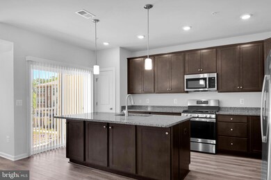 9712 Vang Dr, Seabrook, MD 20706 - photo 7