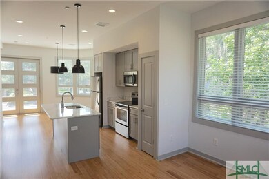 2011 Bull St unit 4 or D, Savannah, GA 31401 - photo 3