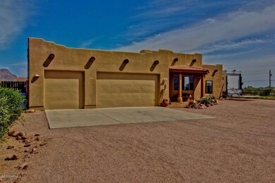 FRONT OF HOME / GARAGE
