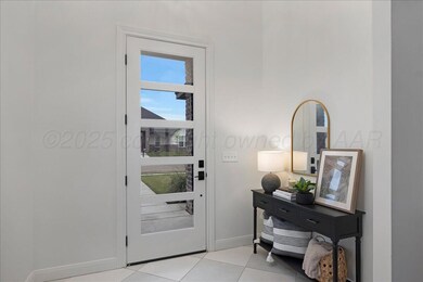 04-Foyer