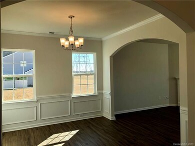 Formal dinning room
