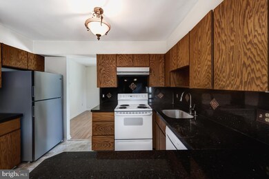 123 Josephs Way unit 52, Malvern, PA 19355 - photo 4