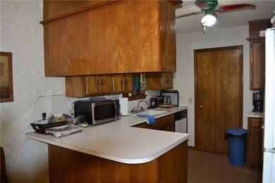 4012 Pine Ridge Rd, Shawnee, OK 74804 - photo 6