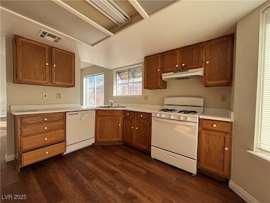 4137 Pierce Way, Las Vegas, NV 89110 - photo 4