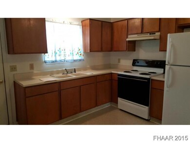 104 E Washington Ave, Copperas Cove, TX 76522 - photo 5