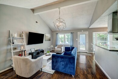 5034 Mary Lou Dr, Houston, TX 77092 - photo 3