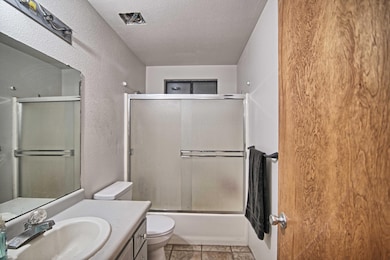 2507 E Parker Ct, Visalia, CA 93292 - photo 7