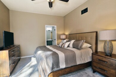 7844 N 77th Pl Scottsdale AZ-large-015-0