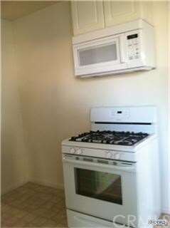 NEW STOVE AND HOOD