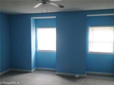 2nd Bedroom.