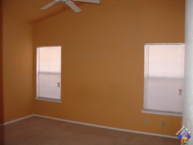 3416 35th St W, Rosamond, CA 93560 - photo 2