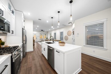 3406 Garapan St, Houston, TX 77091 - photo 6