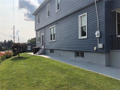 702 7th St, Whitehall, PA 18052 - photo 5