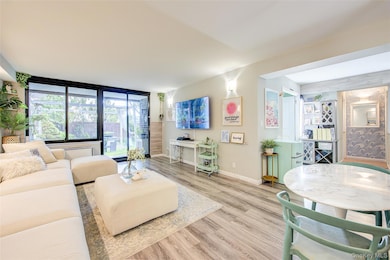 209-33 26th Ave unit TC, Flushing, NY 11360 - photo 5