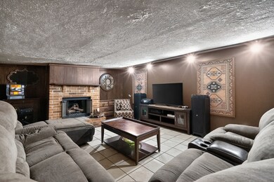 119 Southbrook Cir, Houston, TX 77060 - photo 5