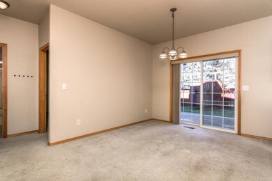 20924 Spinnaker St, Bend, OR 97701 - photo 7