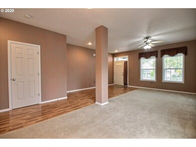 Living Room/Dining Room