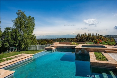 4028 Coldstream Terrace, Tarzana, CA 91356 - photo 2