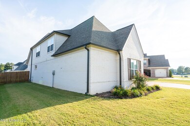 2317SpringRidgeDr-03