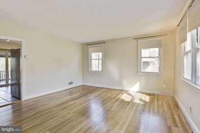 1917 Mountain Ave, Parkville, MD 21234 - photo 5