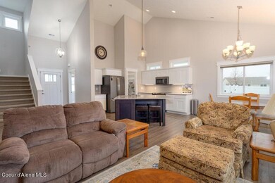 Living Room (2)